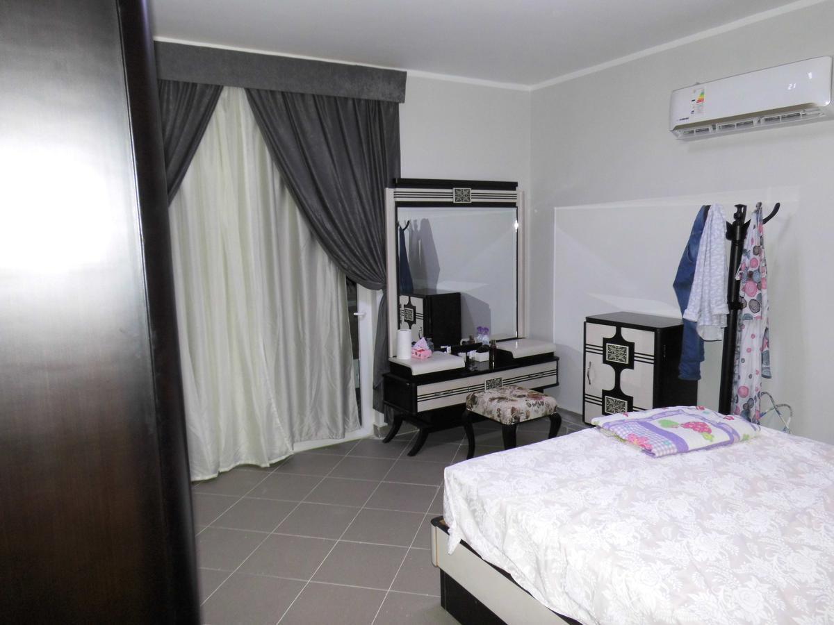 Three-Bedroom Apartment At Louly Beach Resort Айн-Сохна Экстерьер фото